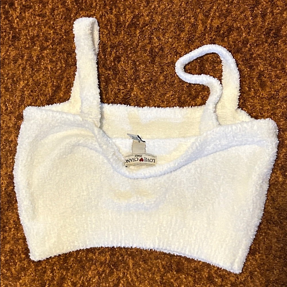 Chic Cream Women's Fuzzy Crop Top - Picture 4 of 5